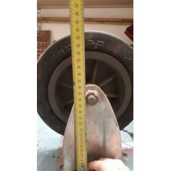 Bokwielen 200mmx50mm 4 stuks
