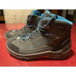 Lowa Goretex 33