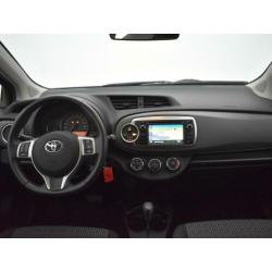 Toyota Yaris 1.3 VVT-i Aspiration | Trekhaak | (bj 2013)
