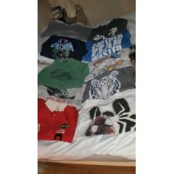 Een pakket truien en shirts mt 170 / 176 met 47 stuks: