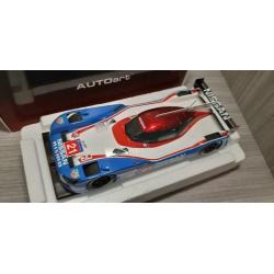 Nissan GT-R LM NISMO L.ordonez #21 2015 autoart