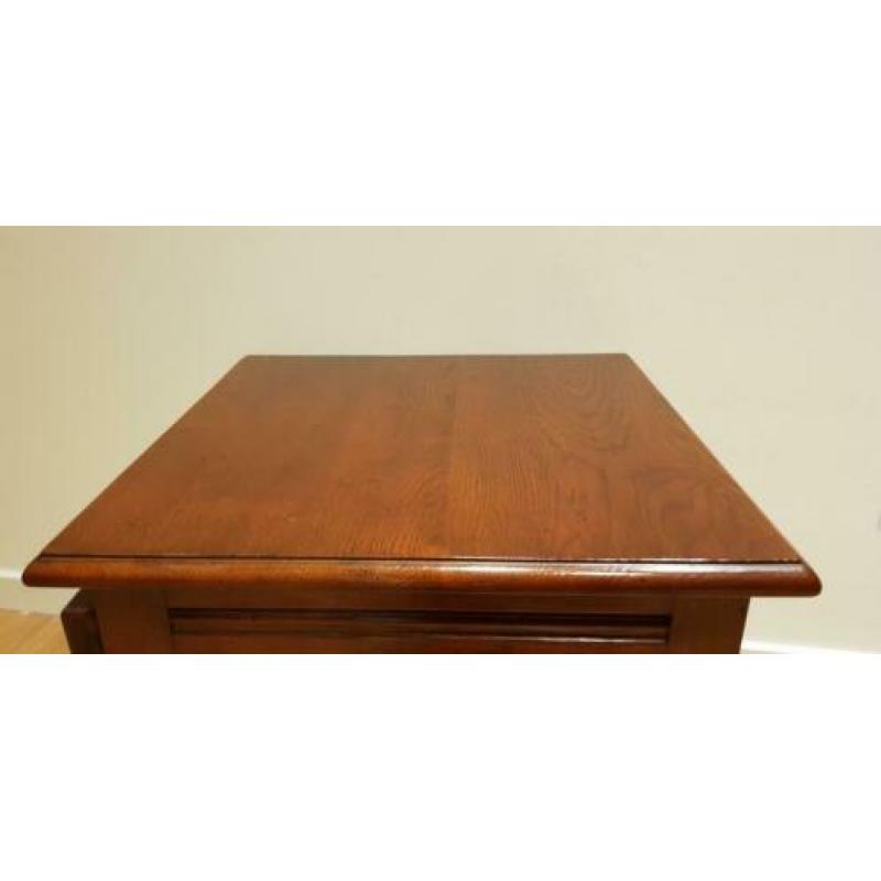 Bijzettafel (fraai en handig 48x48x50h