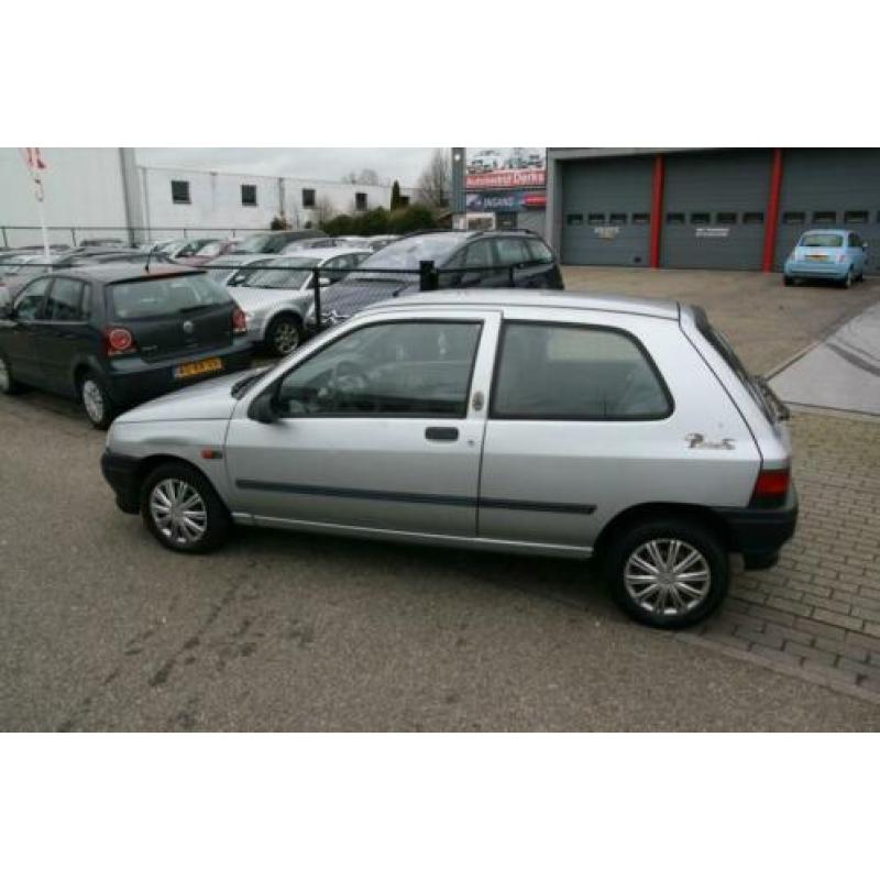 Renault Clio 1.4 Parisienne Stuurbekrachtiging Jaar APK