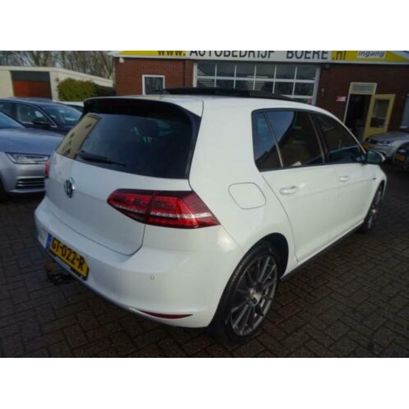 Volkswagen Golf 1.4 TSI GTE Ex.BTW, Pano-dak, 18'', Trekhaak