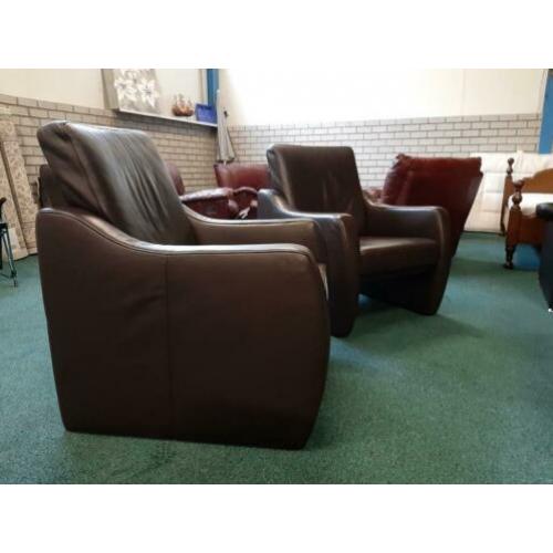 Wauw! 2 Zgan W.Schillig fauteuils echt leer zie,
