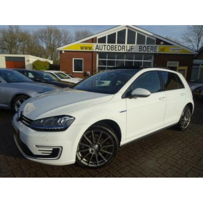 Volkswagen Golf 1.4 TSI GTE Ex.BTW, Pano-dak, 18'', Trekhaak