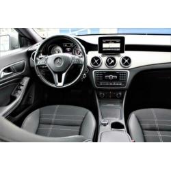 Mercedes-Benz CLA-Klasse 180 Sport Aut Xenon 18 inch Amg Pdc