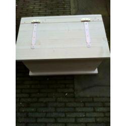 Speelgoed/ opbergkist, steigerhout