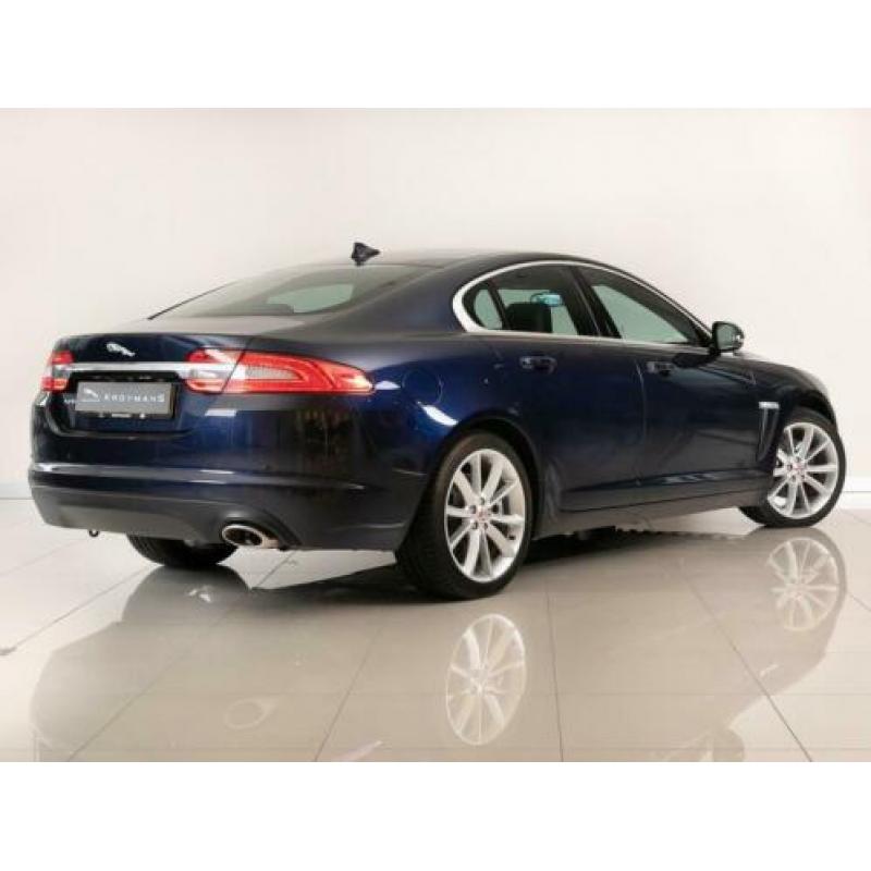 Jaguar XF 2.2 D Premium Business Edition 8-traps Automaat