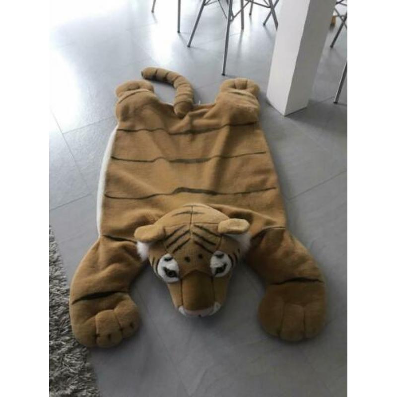 Vloerkleed tijger van Bijenkorf bieden vanaf 25,-