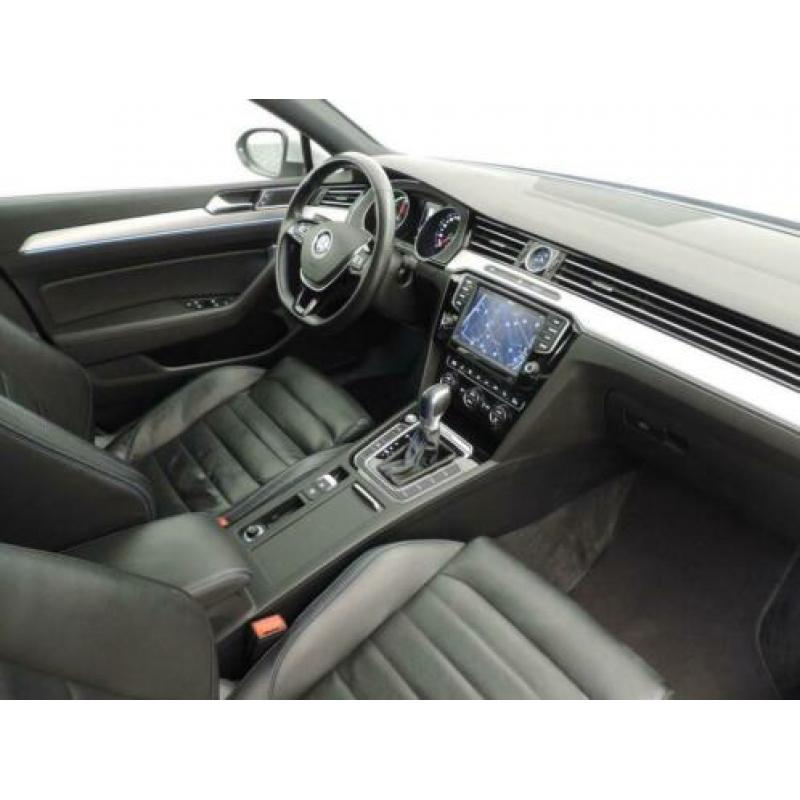 Volkswagen Passat 1.4 TSI GTE DSG Highline (panodak,leer,LED