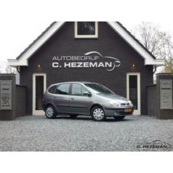 Renault Mégane Scénic RXT 1.6 16V AUTOMAAT/AIRCO/TREKHAAK-Ni