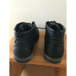 kostuum /nette schoenen maat 46