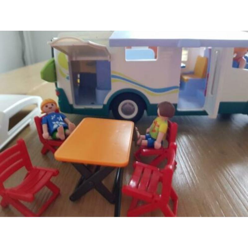 Playmobil camper