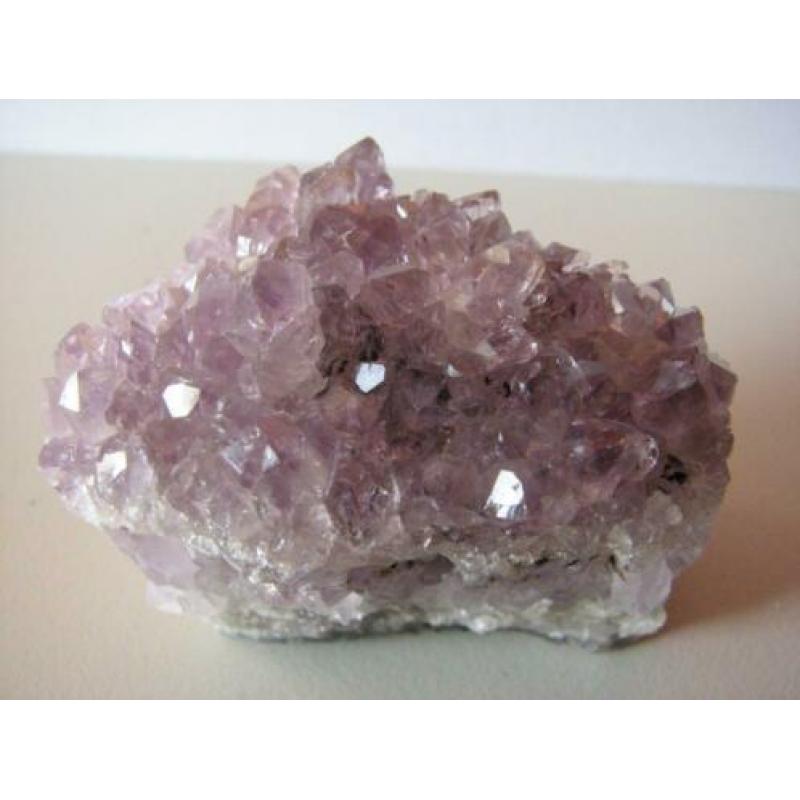 Diverse Mooie stukken Amethyst € 5,50 per stuk