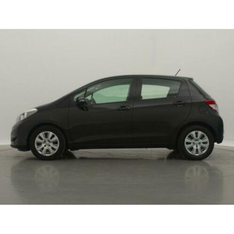 Toyota Yaris 1.3 VVT-i Aspiration | Trekhaak | (bj 2013)