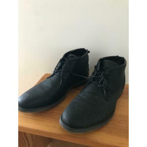 kostuum /nette schoenen maat 46
