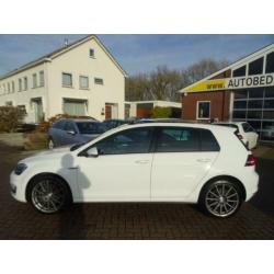 Volkswagen Golf 1.4 TSI GTE Ex.BTW, Pano-dak, 18'', Trekhaak