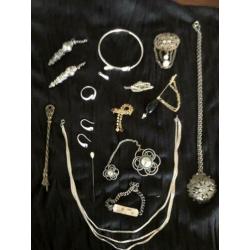 Lotje vintage sieraden ook zilver erbij