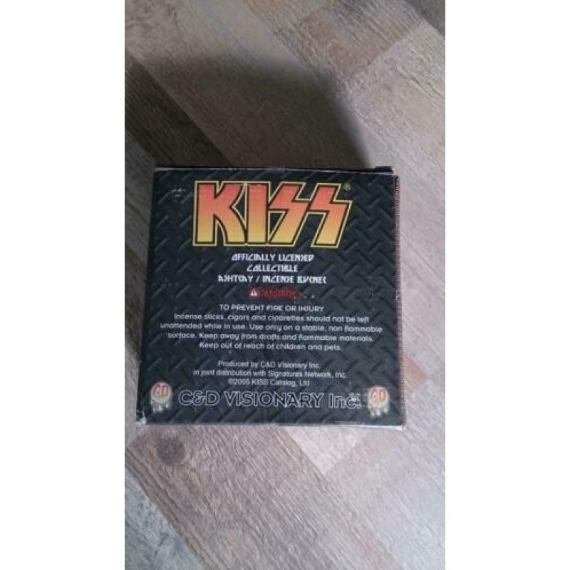 Kiss Army asbak/wierrook brander