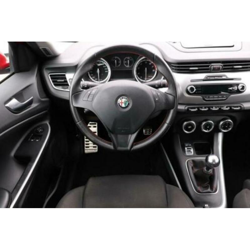 Alfa Romeo Giulietta 1.4 Turbo Progression | 170pk | 2e eige