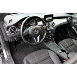 Mercedes-Benz CLA-Klasse 180 Sport Aut Xenon 18 inch Amg Pdc