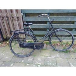 Omafiets 28 inch kleur : zwart en 100% in orde