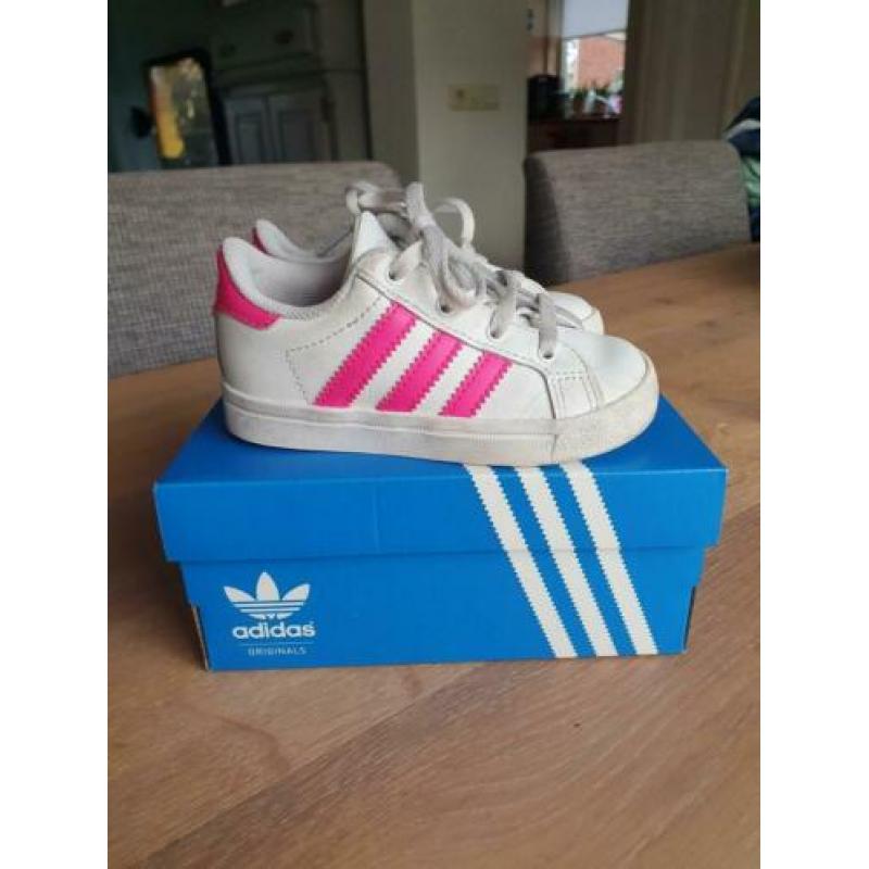 Adidas maat 23