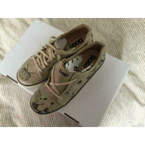 Spiksplinternieuwe DOGO sneakers, maat 39/40