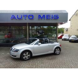 Audi TT TT quattro cabriolet TURBO NAVI AIRCO LEER