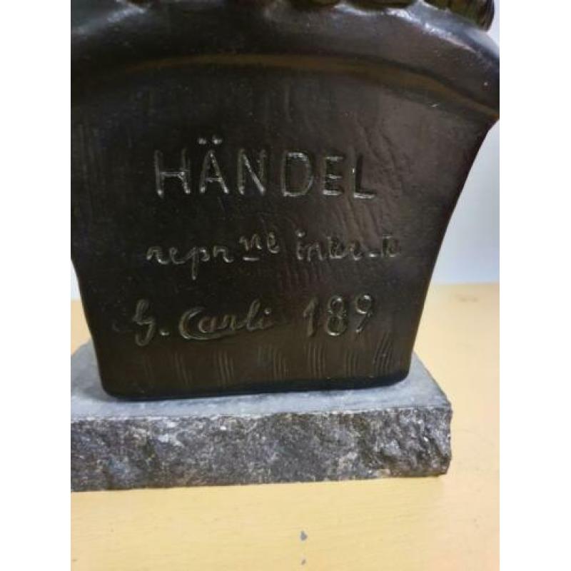 G. Carli borstbeeld van Handel nr 189!