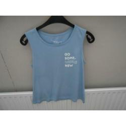 Leuk kort shirtje maat S (meer shirtjes 2 voor €5.00)