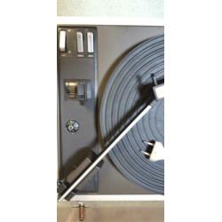 philips pick-up met ongeveer 20 diverse LP's