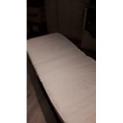 opvouw bed in nieuw staat
