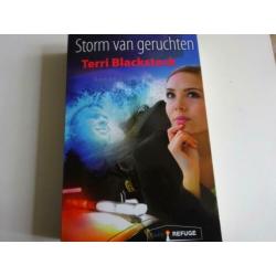Heel veel christelijke boeken, romans, studie, thrillers, ki
