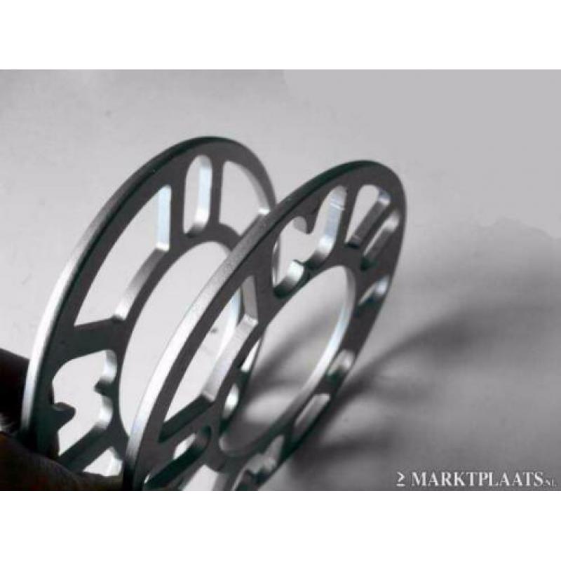 Spoorverbreders/Spacers 5mm - - - €12 - - -