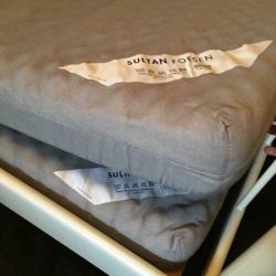 Z.g.a.n. Top (logeer)bed wit! Incl 2 matrassen / 2 moltons