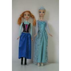 Barbie Frozen Disney Evi Pop Set Paard Scooter Accessoires