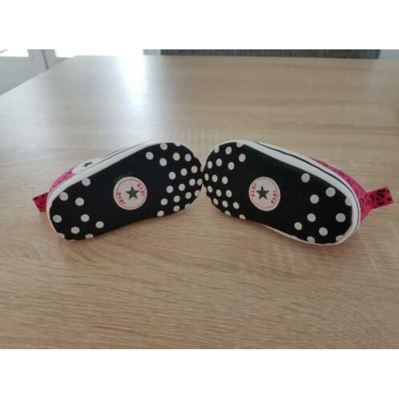 Nieuw!! Super gave roze luipaard baby gympen!! Maat 17/18!!