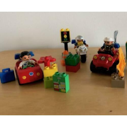Lego Duplo -3 Duplo voertuigen voor € 9,00