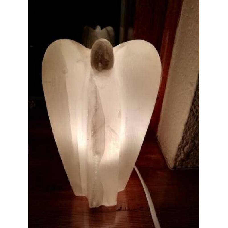 Seleniet lamp engel 20x8,2cm en 1877 gram