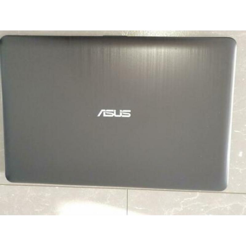 Laptop Asus Vivobook