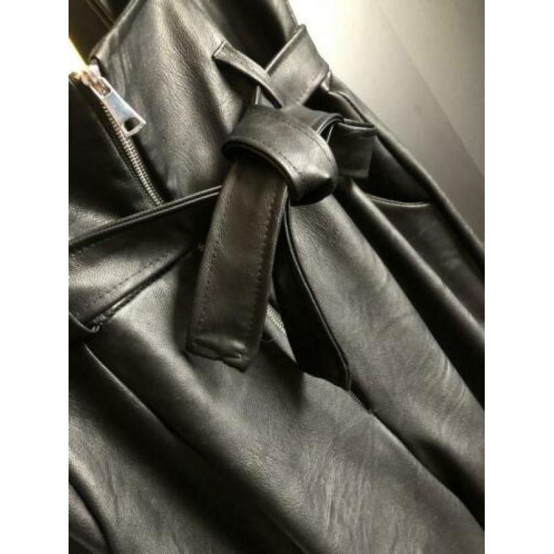 Leren tuin broek maat s/m 1x aangehad