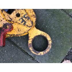 te koop:Terrier platenklemmen , platenhijsklem 1 ton