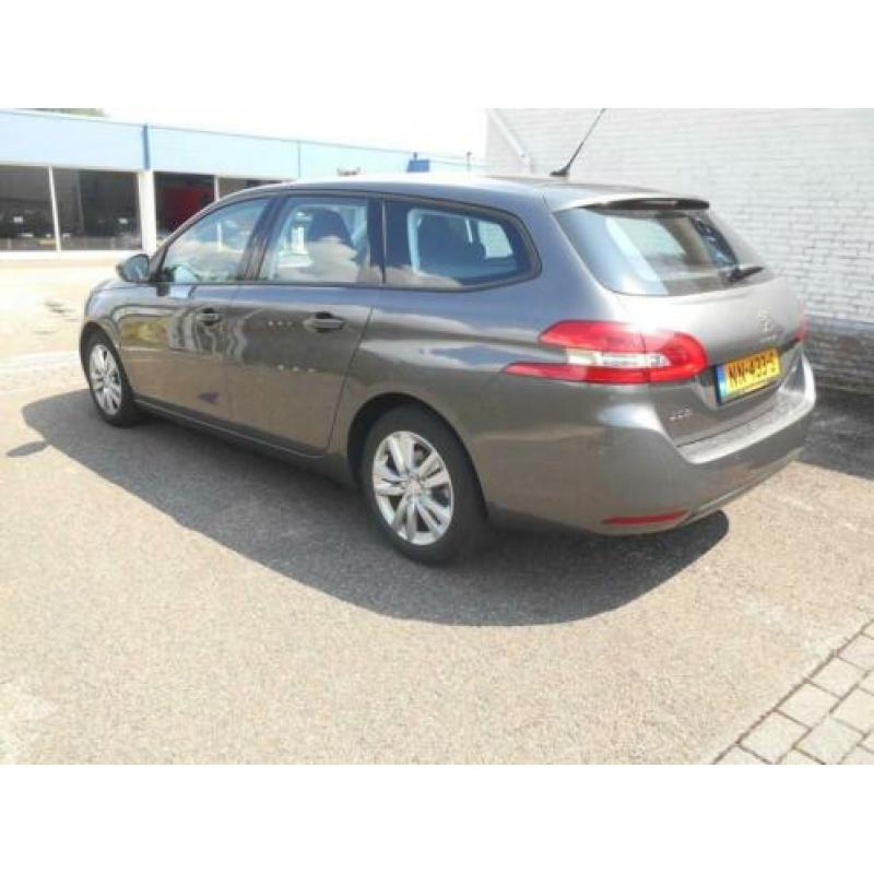 Peugeot 308 1.2 130pk Automaat. Style