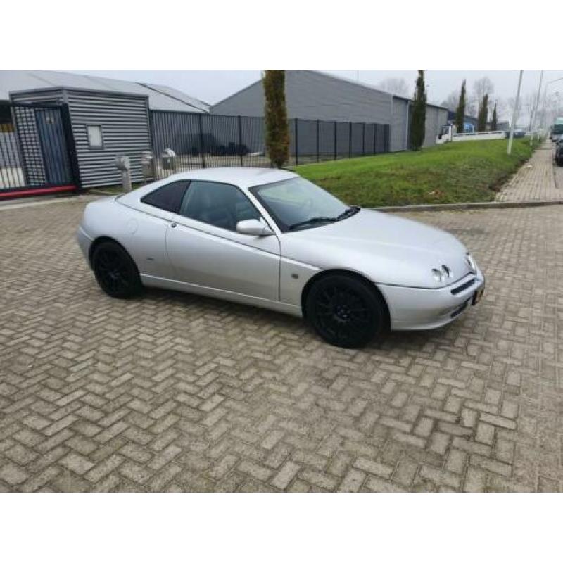Alfa Romeo GTV 2.0-16V T.Spark L