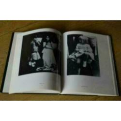 Graham Ovenden - Childhood streets / fotografie