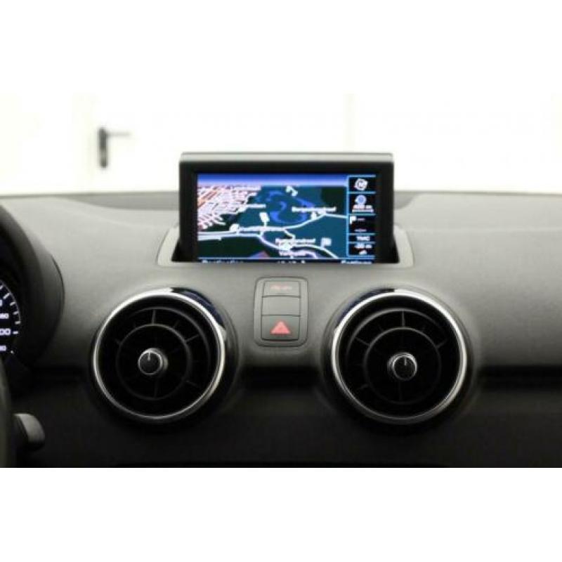 Audi A1 1.2 TFSI 86PK Connect Navi PDC Airco Cruise