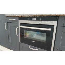 Keuken 365cm breed incl. SIEMENS inbouwapparatuur