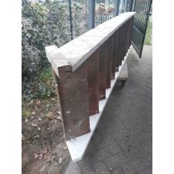 Houten trap 2,5 mtr hoog